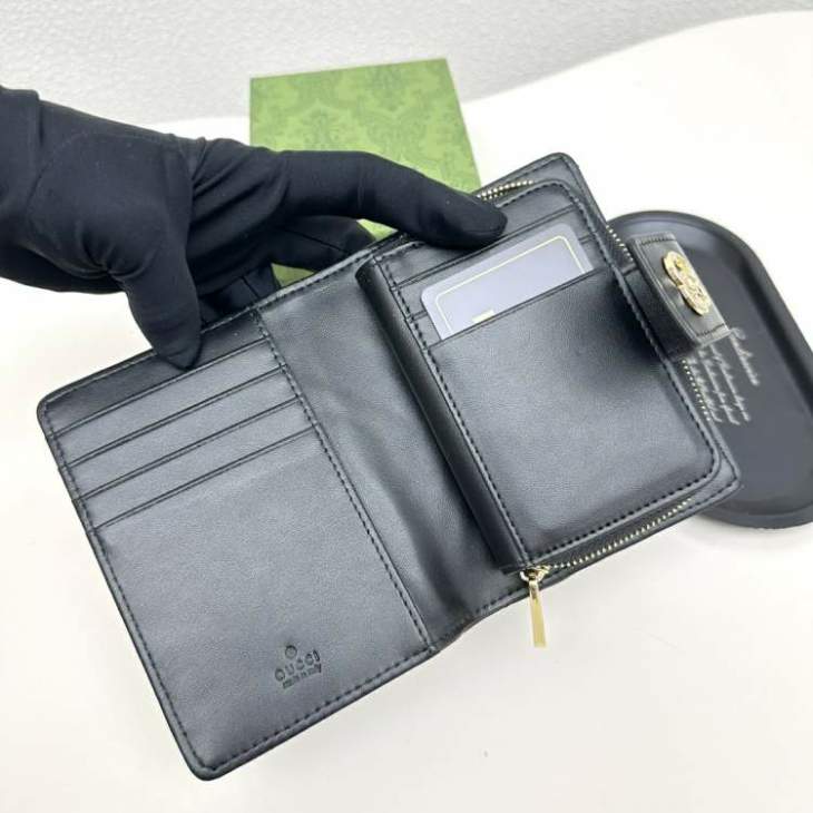Picture of Gucci Wallets _SKUfw180112363fw